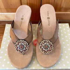 Lyndsay Phillips SwitchFlops “Brenna” size 8